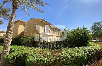 Villa - 6 Bedrooms - 5 Bathrooms for sale in Hyde Park - New Cairo City - Cairo