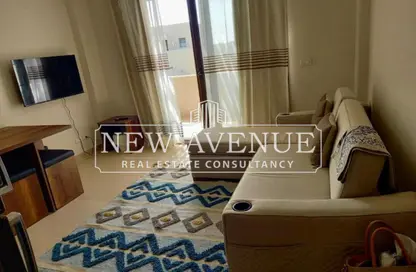 Chalet - 1 Bedroom - 2 Bathrooms for sale in Azha - Al Ain Al Sokhna - Suez