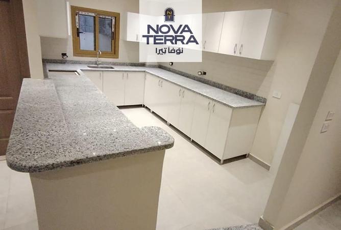 8153426 - Property Image 3