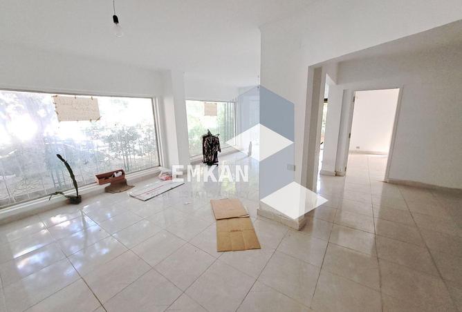 8368013 - Property Image 2