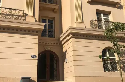 Apartment - 2 Bedrooms - 2 Bathrooms for sale in Hyde Park - New Cairo City - Cairo