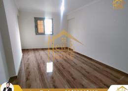 Apartment - 3 bedrooms for للايجار in Sidi Gaber St. - Sidi Gaber - Hay Sharq - Alexandria