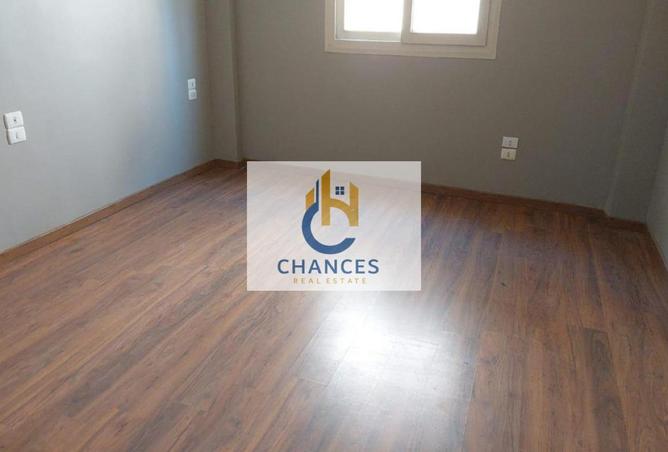 8270430 - Property Image 2