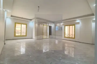 Office Space - Studio - 3 Bathrooms for rent in El Narges Buildings - Al Narges - New Cairo City - Cairo