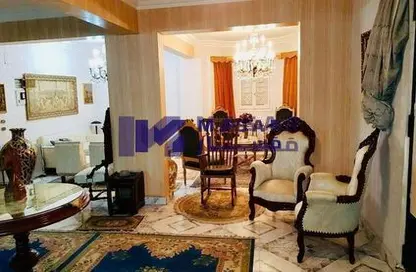 فيلا - 3 غرف نوم - 2 حمامات للبيع في شارع التسعين الجنوبي - التجمع الخامس - مدينة القاهرة الجديدة - القاهرة
