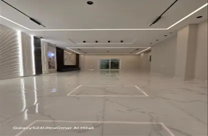 Apartment - 3 Bedrooms - 3 Bathrooms for sale in Gate 4 - Mena - Hadayek El Ahram - Giza