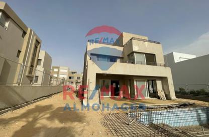 فيلا - 4 غرف نوم - 6 حمامات للبيع في جولف فيوز - طريق مصر اسكندرية الصحراوي - مدينة 6 أكتوبر - الجيزة