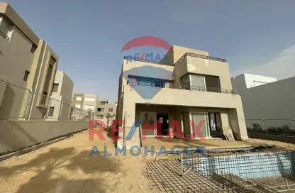 فيلا - 4 غرف نوم - 6 حمامات للبيع في جولف فيوز - طريق مصر اسكندرية الصحراوي - مدينة 6 أكتوبر - الجيزة