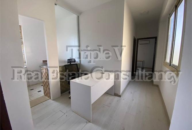 8180013 - Property Image 2