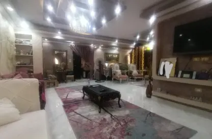 Apartment - 3 Bedrooms - 2 Bathrooms for sale in Dr Naguib Mahfouz St. - 8th Zone - Nasr City - Cairo