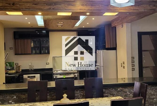 8074322 - Property Image 2