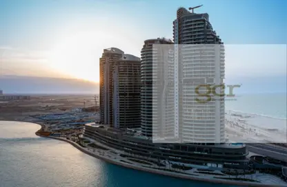 شقق فندقية - 2 غرف نوم - 3 حمامات للبيع في نورث ايدج تاورز - مدينة العلمين الجديدة - العلمين - الساحل الشمالي