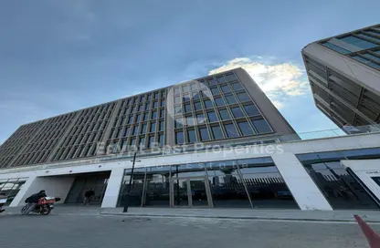 Restaurant - Studio - 4 Bathrooms for sale in One Ninety Mall - South Teseen St. - The 5th Settlement - New Cairo City - Cairo