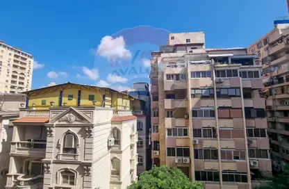 شقة - 2 غرف نوم - 1 حمام للبيع في لوران - حي شرق - الاسكندرية