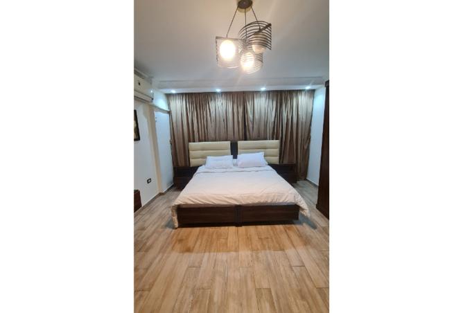 8211976 - Property Main Image