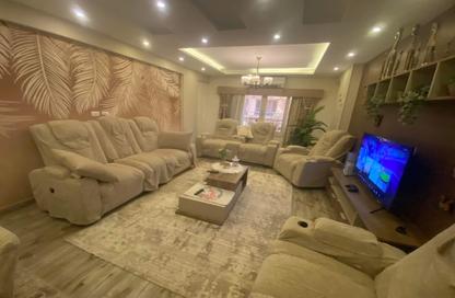 Apartment - 3 Bedrooms - 2 Bathrooms for sale in Gate 5 - Ahmose - Hadayek El Ahram - Giza