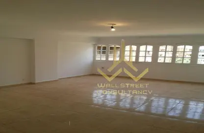Apartment - 3 Bedrooms - 2 Bathrooms for sale in Ahmed Fakhry St. - 6th Zone - Nasr City - Cairo