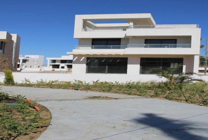 8057742 - Property Image 2