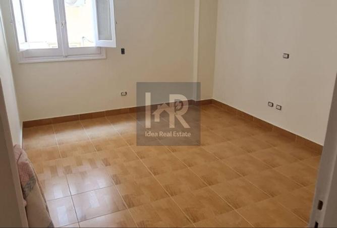 8213112 - Property Image 3