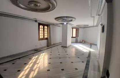 Apartment - 2 Bedrooms - 2 Bathrooms for rent in Abdel Moneim Riad St. - Mohandessin - Giza