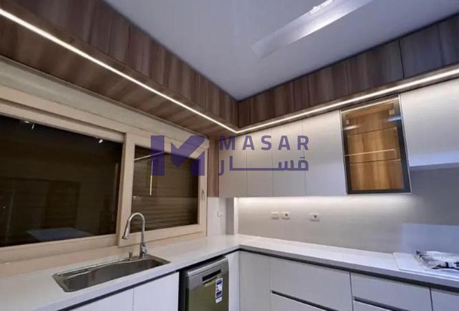 8243525 - Property Image 2