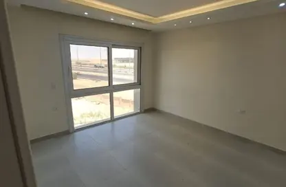 Apartment - 3 Bedrooms - 2 Bathrooms for rent in Hyde Park - New Cairo City - Cairo Apartment - 3 Bedrooms - 2 Bathrooms for rent in Hyde Park - New Cairo City - Cairo