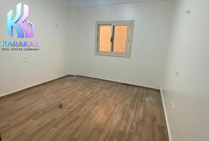 8032448 - Property Image 3