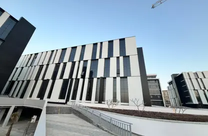 Office Space - Studio - 1 Bathroom for rent in Hyde Park Business District Mall - South Teseen St. - The 5th Settlement - New Cairo City - Cairo