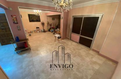 Apartment - 3 Bedrooms - 2 Bathrooms for sale in Mohamed Kamel Al Harouny St. - 6th Zone - Nasr City - Cairo
