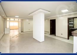 Office Space - 2 bathrooms for للايجار in Zezenia - Hay Sharq - Alexandria