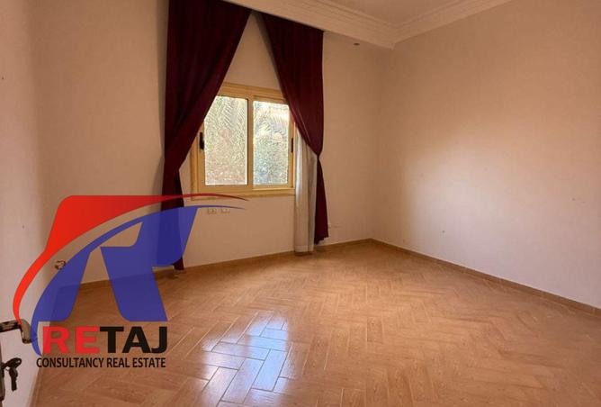 8310902 - Property Image 3