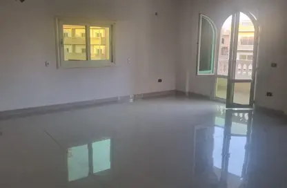 Apartment - 3 Bedrooms - 2 Bathrooms for rent in El Yasmeen 1 - El Yasmeen - New Cairo City - Cairo