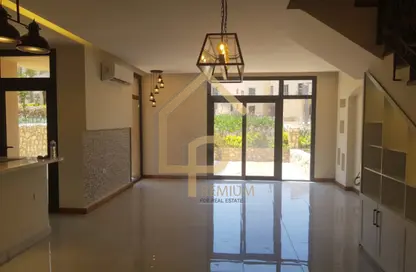 منزل مزدوج - 3 غرف نوم - 3 حمامات للايجار في أو ويست - كمبوندات 6 أكتوبر - مدينة 6 أكتوبر - الجيزة