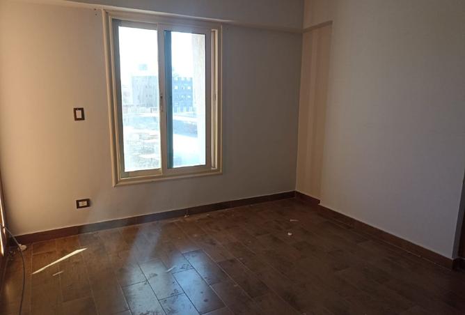 8300348 - صورة العقار 2