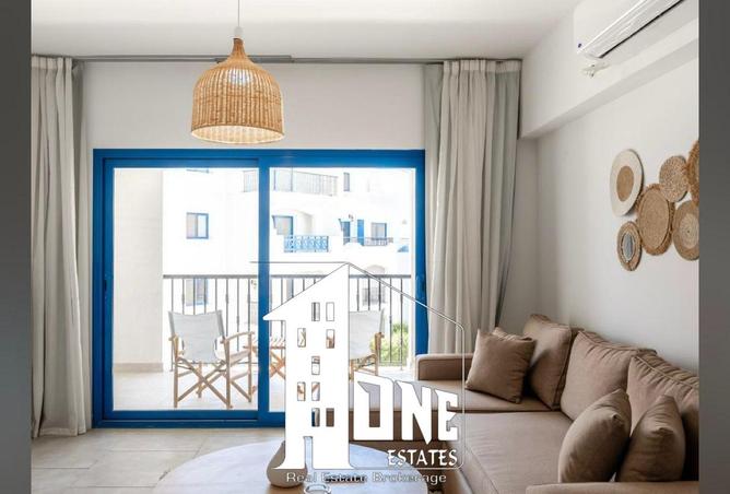 8301896 - Property Image 2