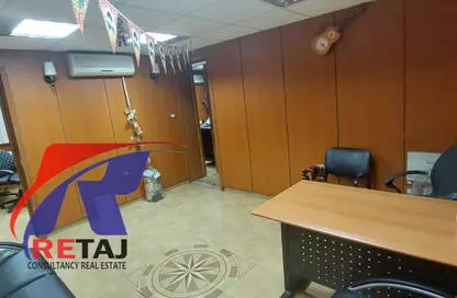 Office Space - Studio - 2 Bathrooms for rent in Al Tayaran St. - Al Sharekat - Nasr City - Cairo