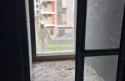 Apartment - 2 Bedrooms - 2 Bathrooms for sale in El Patio Oro - 5th Settlement Compounds - The 5th Settlement - New Cairo City - Cairo
