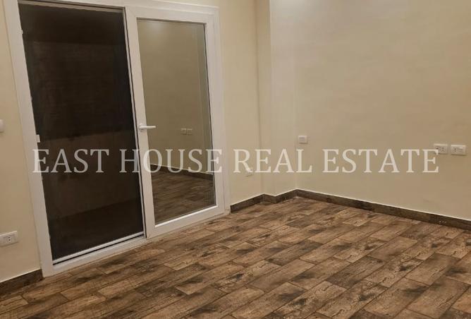 8121306 - Property Image 2
