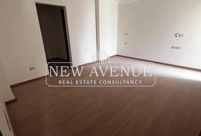 8282476 - Property Image 2