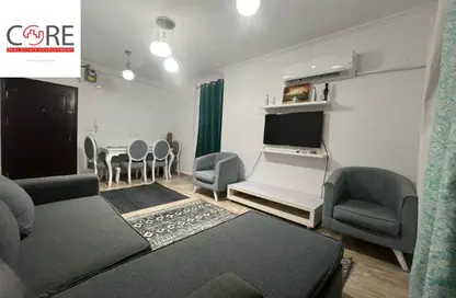 Apartment - 2 Bedrooms - 1 Bathroom for sale in Rawdat Zayed - 12th District - Sheikh Zayed City - Giza