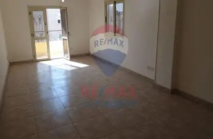 شقة - 3 غرف نوم - 2 حمامات للايجار في الحي الخامس - الشيخ زايد - الجيزة