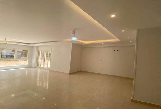 8227673 - Property Image 2