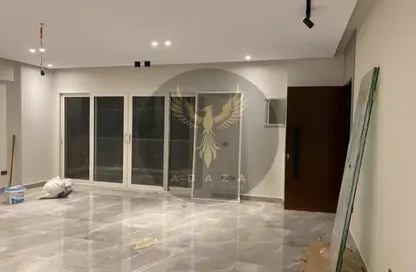 Apartment - 3 Bedrooms - 2 Bathrooms for rent in Mountain View iCity - 5th Settlement Compounds - The 5th Settlement - New Cairo City - Cairo