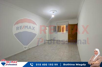 Apartment - 3 Bedrooms - 2 Bathrooms for sale in Al Shaheed Tayar Mahmoud Shaker Abdel Moneim St. - Smouha - Hay Sharq - Alexandria