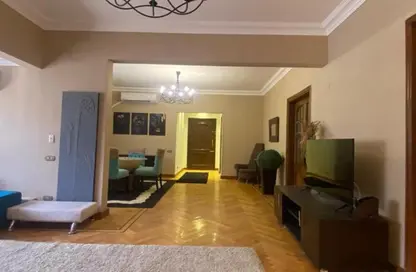 Apartment - 2 Bedrooms - 2 Bathrooms for rent in Ahmed Orabi St. - Mohandessin - Giza