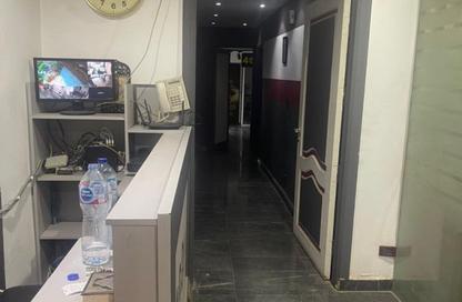 Apartment - 5 Bedrooms - 2 Bathrooms for sale in Hussein Fahmy St. - 6th Zone - Nasr City - Cairo