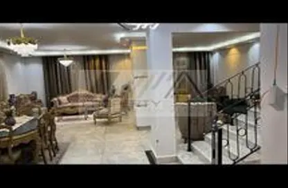Twin House - 5 Bedrooms - 3 Bathrooms for rent in Al Safwa - North Investors Area - New Cairo City - Cairo