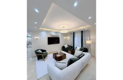 Apartment - 3 Bedrooms - 3 Bathrooms for sale in Amorada New Cairo - 5th Settlement Compounds - The 5th Settlement - New Cairo City - Cairo
