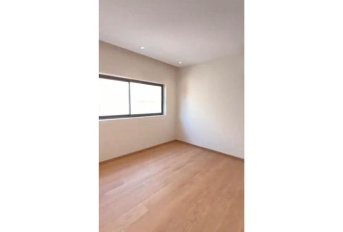 8462972 - Property Image 3