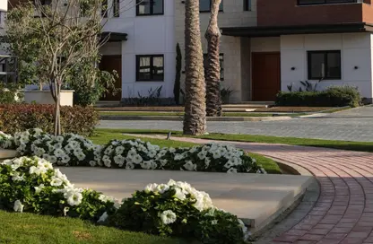 Townhouse - 5 Bedrooms - 5 Bathrooms for sale in Azzar 2 - 5th Settlement Compounds - The 5th Settlement - New Cairo City - Cairo